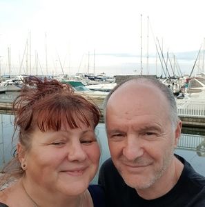 Meet your Posher, Zana